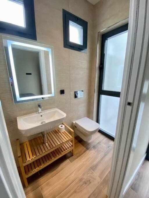 Deluxe Twobedroom Apartment Seville Downtown Exteriör bild