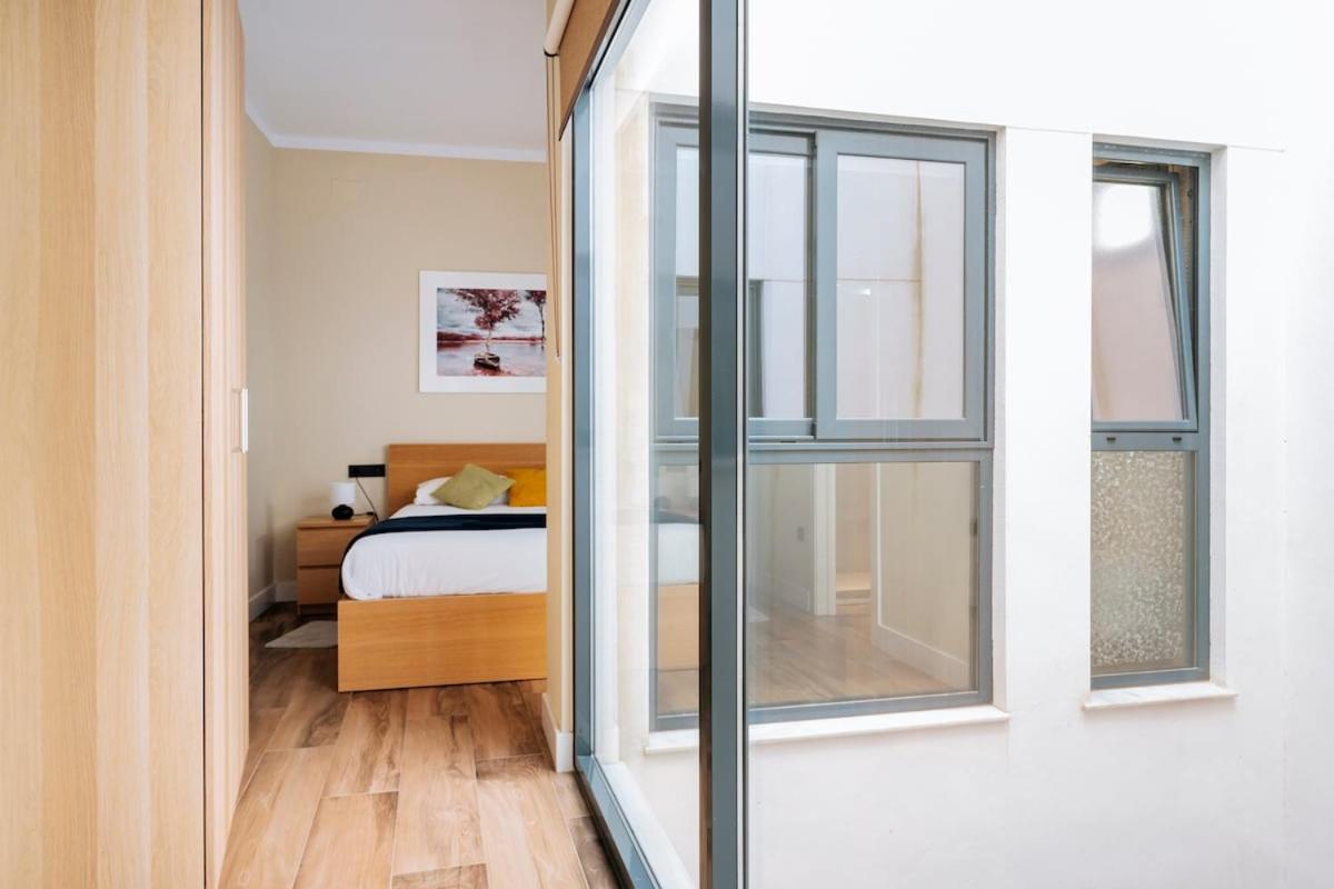 Deluxe Twobedroom Apartment Seville Downtown Exteriör bild