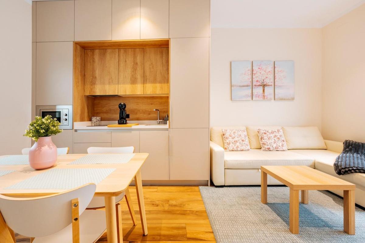 Deluxe Twobedroom Apartment Seville Downtown Exteriör bild