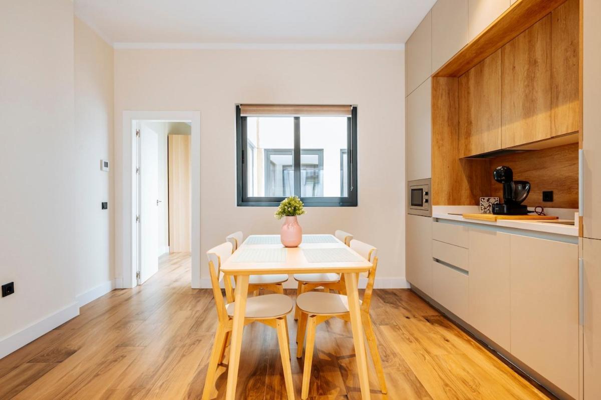 Deluxe Twobedroom Apartment Seville Downtown Exteriör bild